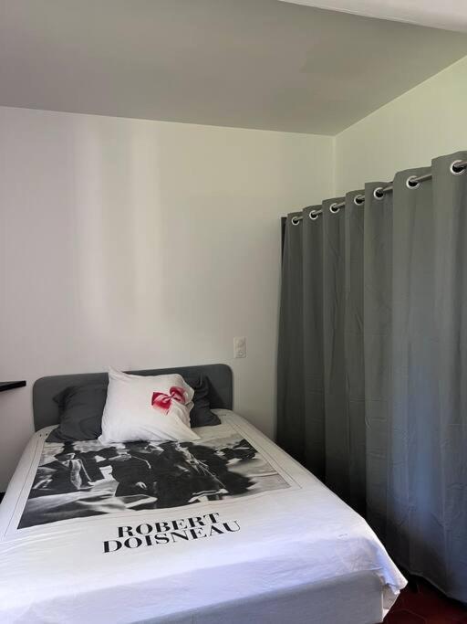Aux Abords Des Etangs Apartment *